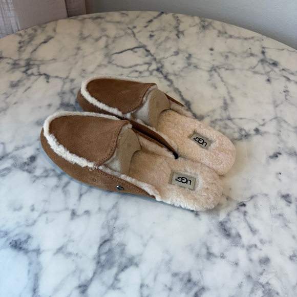 UGG Brown Shearling Slippers - Picture 3 of 5